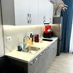 Comfortable Sea View *